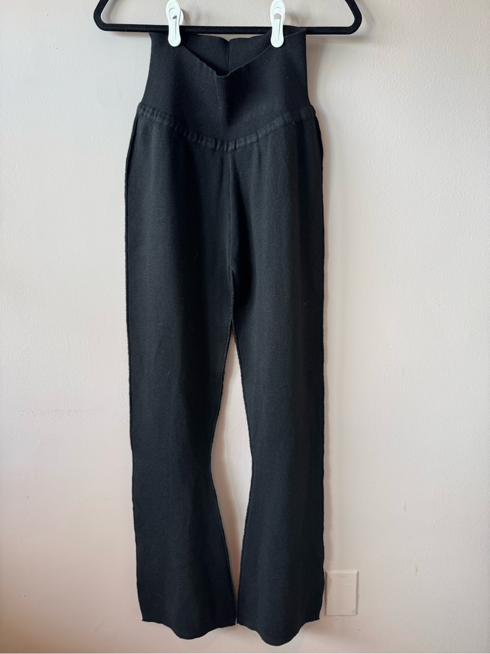 UNIF Women’s Black High-Waisted Knit Fold-Over Flare Pants Size Medium
